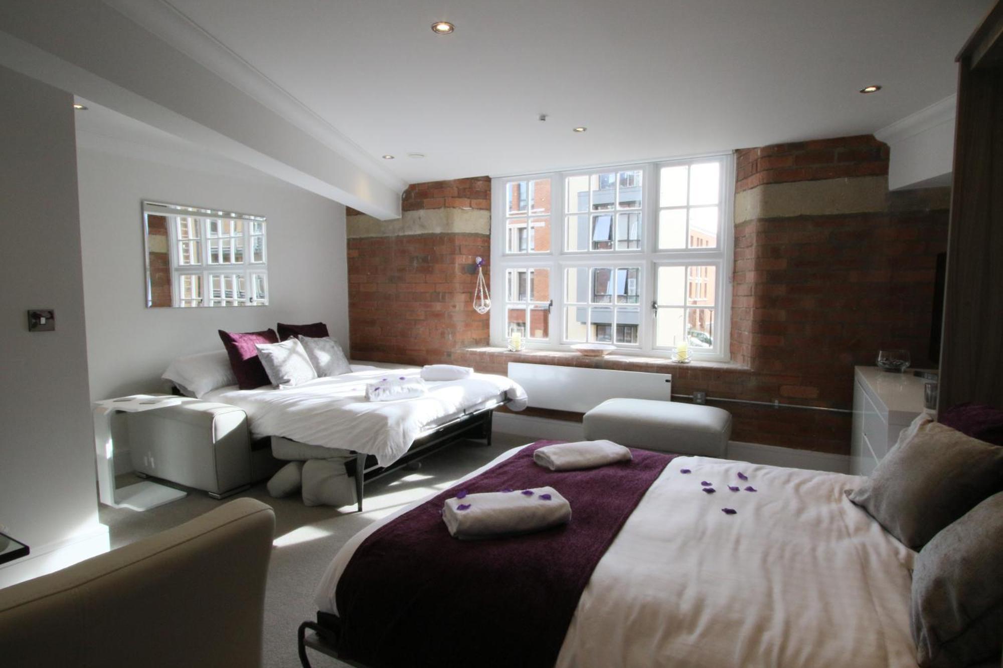 Chocolets - The Quality Suite York Exterior photo